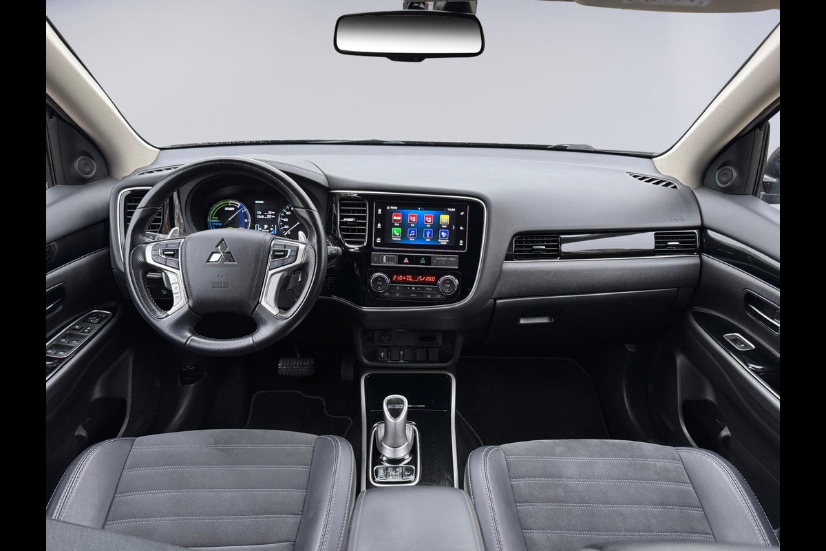 Mitsubishi Outlander 2.4 PHEV Pure+, vele opties, achteruitrijcamera, leder, 18 inch, 1 e eigenaar, NL auto met nationale auto pas