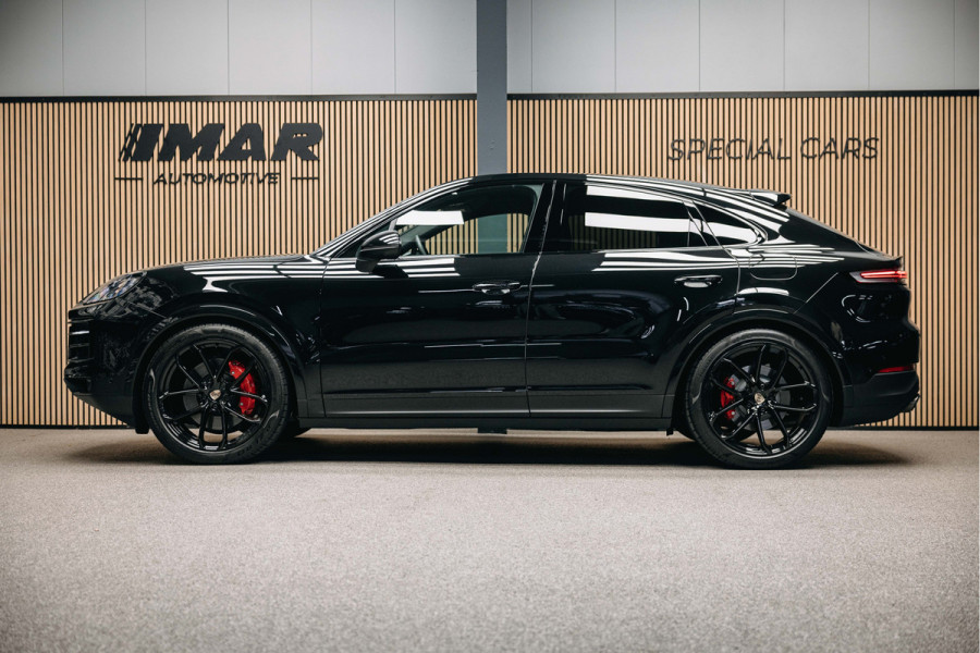 Porsche Cayenne Coupé 3.0 E-Hybrid Black Edition | Sport Chrono | Luchtvering | Adaptieve (18-voudige) sportstoelen met verwarming en verkoeling |