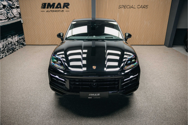 Porsche Cayenne Coupé 3.0 E-Hybrid Black Edition | Sport Chrono | Luchtvering | Adaptieve (18-voudige) sportstoelen met verwarming en verkoeling |