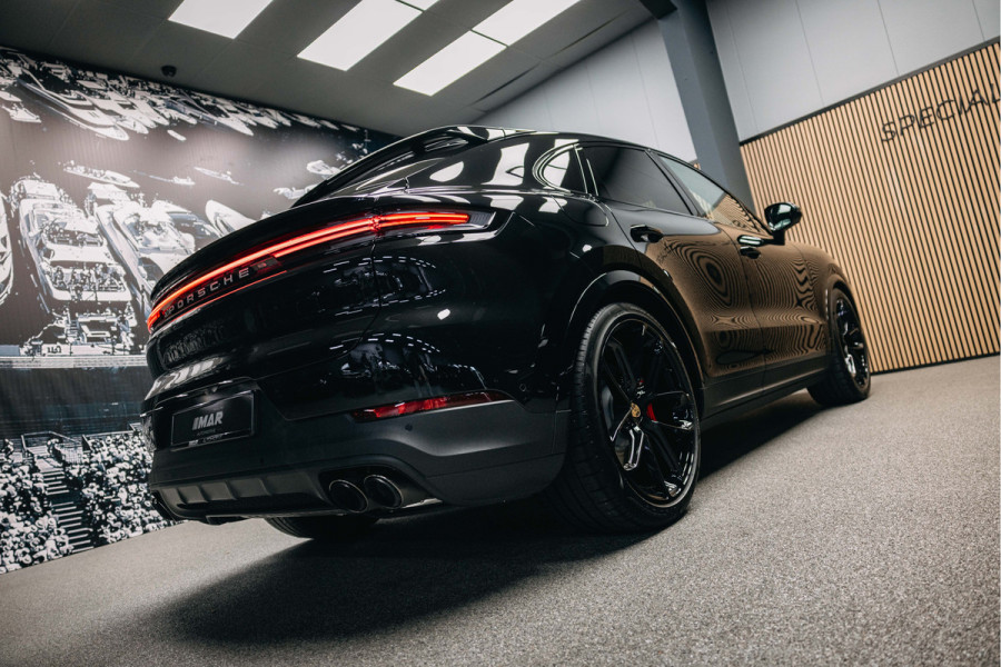 Porsche Cayenne Coupé 3.0 E-Hybrid Black Edition | Sport Chrono | Luchtvering | Adaptieve (18-voudige) sportstoelen met verwarming en verkoeling |