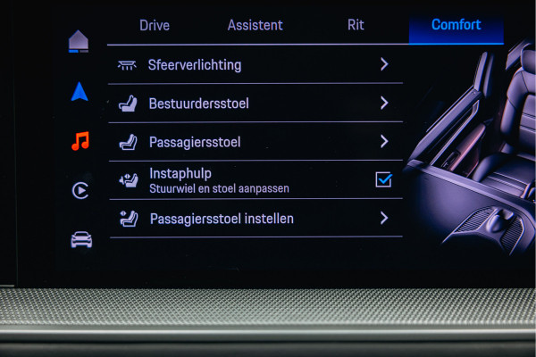 Porsche Cayenne Coupé 3.0 E-Hybrid Black Edition | Sport Chrono | Luchtvering | Adaptieve (18-voudige) sportstoelen met verwarming en verkoeling |