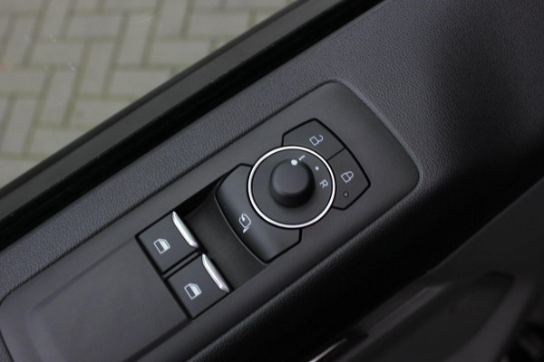 Ford Transit Custom 300 2.0 TDCI L2H1 Limited 170PK JB- EDITION / DRIVER ASSISTANCE PACK / 3- ZITS / MY2024 / CAMERA / ADAP.CRUISE