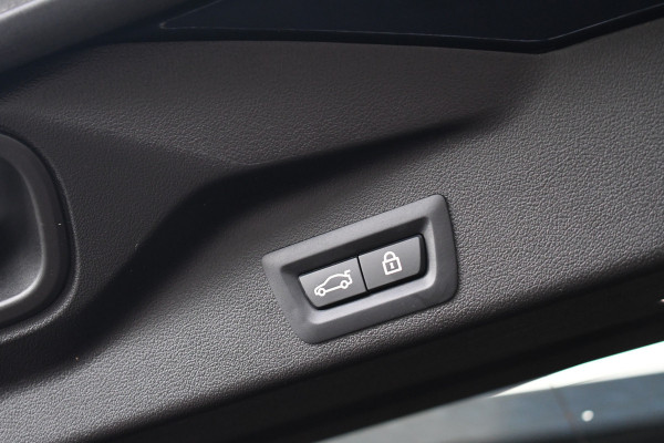 BMW X5 xDrive45e 394pk M-Sport Pano ACC Trekh HUD H/K 4wielbest 22inch