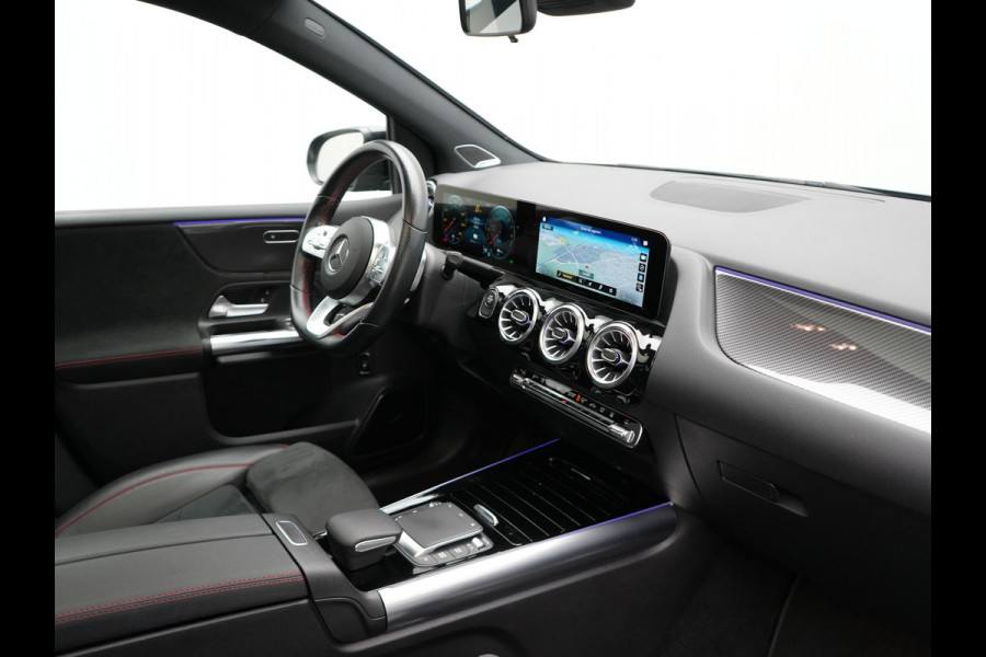 Mercedes-Benz B-Klasse 250 e Business Solution AMG Limited Plug In Hybrid 218pk PHEV | Panodak | Camera | Night Pakket | Alcantara Sportstoelen Verwarmd | Apple Carplay | Widescreen Cockpit | Navigatie | Lane Assist | Virtual | DAB |