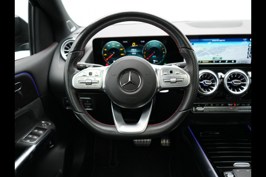 Mercedes-Benz B-Klasse 250 e Business Solution AMG Limited Plug In Hybrid 218pk PHEV | Panodak | Camera | Night Pakket | Alcantara Sportstoelen Verwarmd | Apple Carplay | Widescreen Cockpit | Navigatie | Lane Assist | Virtual | DAB |