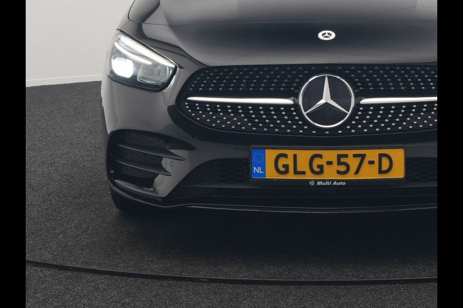 Mercedes-Benz B-Klasse 250 e Business Solution AMG Limited Plug In Hybrid 218pk PHEV | Panodak | Camera | Night Pakket | Alcantara Sportstoelen Verwarmd | Apple Carplay | Widescreen Cockpit | Navigatie | Lane Assist | Virtual | DAB |