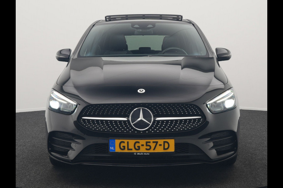 Mercedes-Benz B-Klasse 250 e Business Solution AMG Limited Plug In Hybrid 218pk PHEV | Panodak | Camera | Night Pakket | Alcantara Sportstoelen Verwarmd | Apple Carplay | Widescreen Cockpit | Navigatie | Lane Assist | Virtual | DAB |