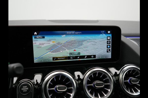 Mercedes-Benz B-Klasse 250 e Business Solution AMG Limited Plug In Hybrid 218pk PHEV | Panodak | Camera | Night Pakket | Alcantara Sportstoelen Verwarmd | Apple Carplay | Widescreen Cockpit | Navigatie | Lane Assist | Virtual | DAB |