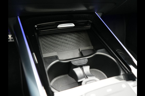Mercedes-Benz B-Klasse 250 e Business Solution AMG Limited Plug In Hybrid 218pk PHEV | Panodak | Camera | Night Pakket | Alcantara Sportstoelen Verwarmd | Apple Carplay | Widescreen Cockpit | Navigatie | Lane Assist | Virtual | DAB |