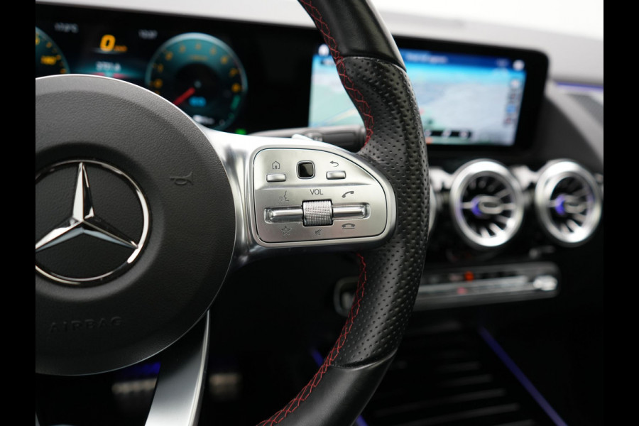 Mercedes-Benz B-Klasse 250 e Business Solution AMG Limited Plug In Hybrid 218pk PHEV | Panodak | Camera | Night Pakket | Alcantara Sportstoelen Verwarmd | Apple Carplay | Widescreen Cockpit | Navigatie | Lane Assist | Virtual | DAB |