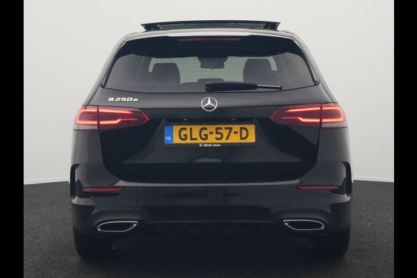 Mercedes-Benz B-Klasse 250 e Business Solution AMG Limited Plug In Hybrid 218pk PHEV | Panodak | Camera | Night Pakket | Alcantara Sportstoelen Verwarmd | Apple Carplay | Widescreen Cockpit | Navigatie | Lane Assist | Virtual | DAB |