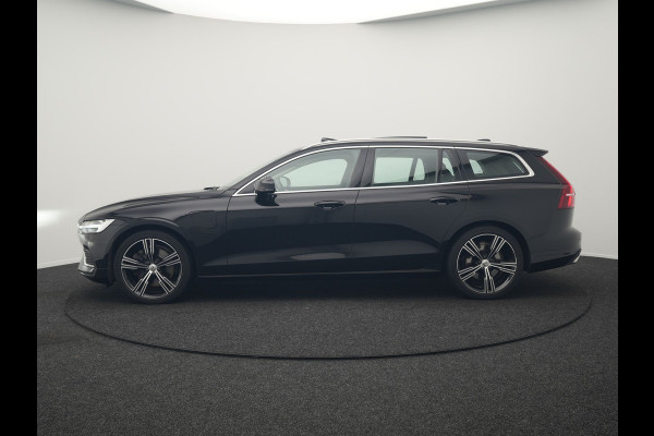 Volvo V60 2.0 T8 Recharge AWD Inscription 392pk Dealer O.H PHEV | Trekhaak Af Fabriek | Panodak | Head Up | Adaptive Cruise | 360 Camera | Bowers & Wilkins | Lederen Sporstoelen Memory & Ventilatie | Apple Carplay | Verwarmde Stoelen & Stuur | 19"L.M