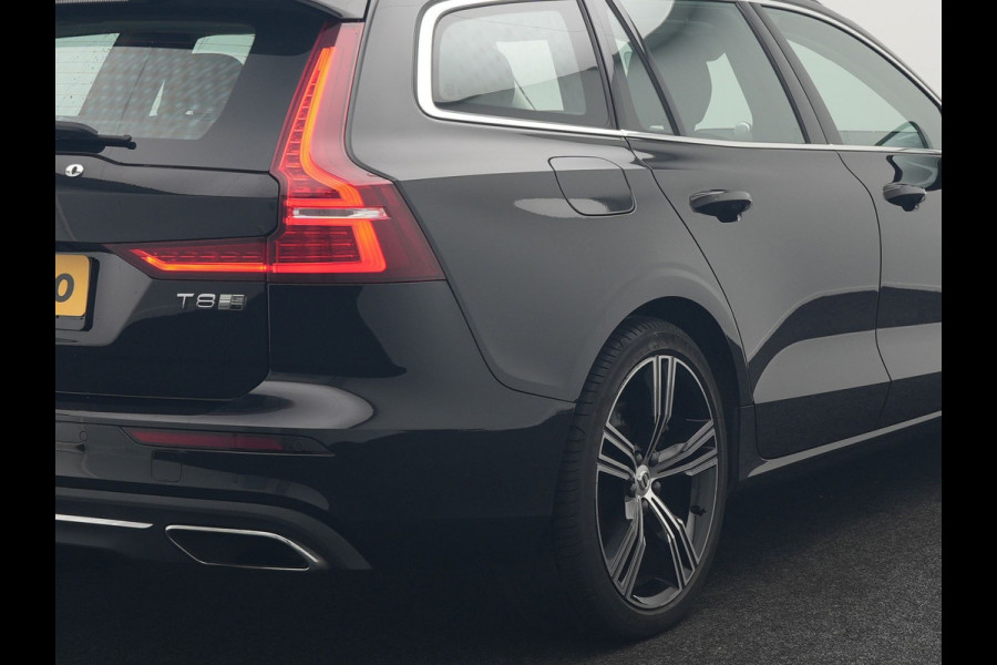 Volvo V60 2.0 T8 Recharge AWD Inscription 392pk Dealer O.H PHEV | Trekhaak Af Fabriek | Panodak | Head Up | Adaptive Cruise | 360 Camera | Bowers & Wilkins | Lederen Sporstoelen Memory & Ventilatie | Apple Carplay | Verwarmde Stoelen & Stuur | 19"L.M