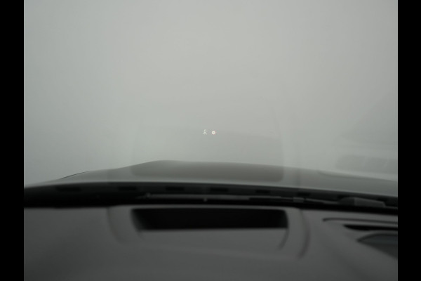 Volvo V60 2.0 T8 Recharge AWD Inscription 392pk Dealer O.H PHEV | Trekhaak Af Fabriek | Panodak | Head Up | Adaptive Cruise | 360 Camera | Bowers & Wilkins | Lederen Sporstoelen Memory & Ventilatie | Apple Carplay | Verwarmde Stoelen & Stuur | 19"L.M