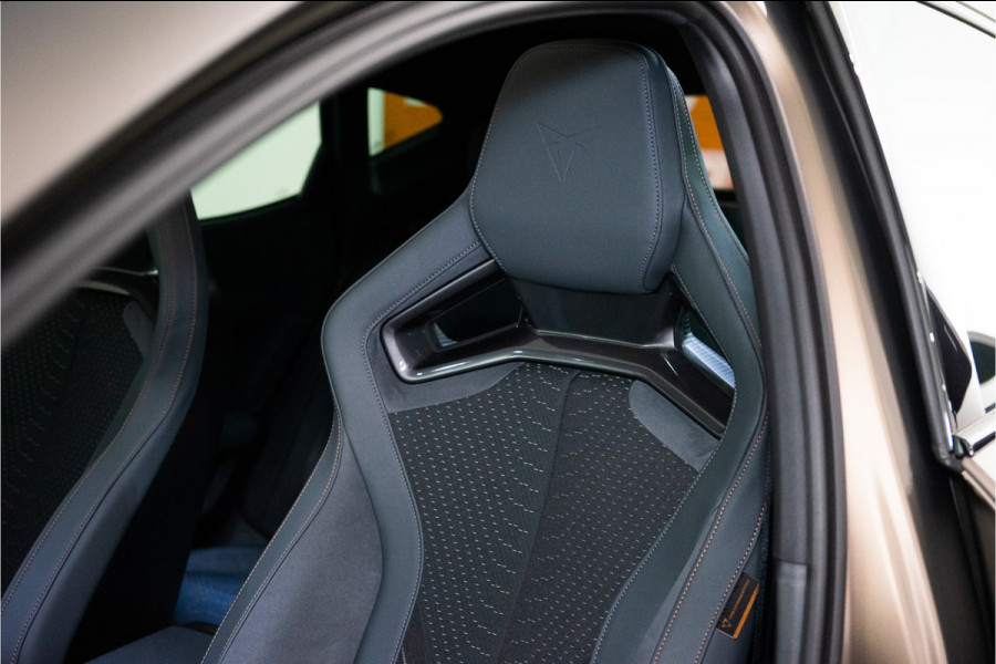 CUPRA Formentor 1.5 TSI e-Hybrid VZ Extreme 272PK Facelift | Matte Bronze | Pano | Sennheiser | Sportstoelen | VOL! 2 jaar Fabrieksgarantie GERESERVEERD