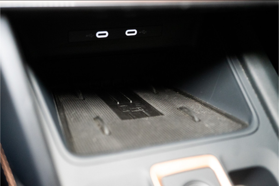 CUPRA Formentor 1.5 TSI e-Hybrid VZ Performance 272PK Facelift | Pano | Sennheiser | Sportstoelen | Matrix | VOL! Fabrieksgarantie