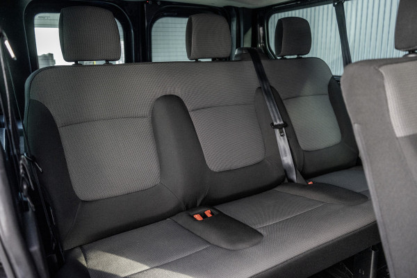 Renault Trafic dCi | L2H1 | 9-Zits| EX BTW/BPM | LED | Camera | Navi | Cruise | Airco | Zijschuifdeur R+L | PDC | Euro 6