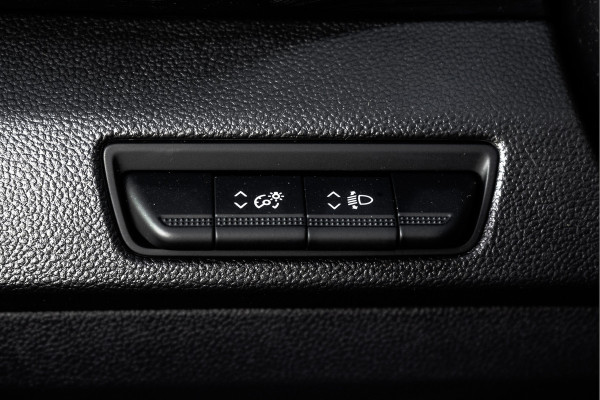 Renault Trafic dCi | L2H1 | 9-Zits| EX BTW/BPM | LED | Camera | Navi | Cruise | Airco | Zijschuifdeur R+L | PDC | Euro 6