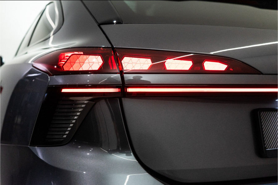 Audi A6 Avant C9 e-hybrid 270KW Quattro S Edition Competition 367PK | Tech Pro | B&O | Lucht | Trekhaak | Werkelijk VOL OPTIE! 5 jaar Fa