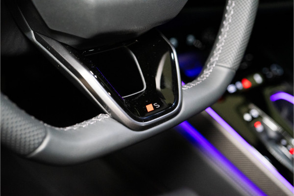 Audi A6 Avant C9 e-hybrid 270KW Quattro S Edition Competition 367PK | Tech Pro | B&O | Lucht | Trekhaak | Werkelijk VOL OPTIE! 5 jaar Fa