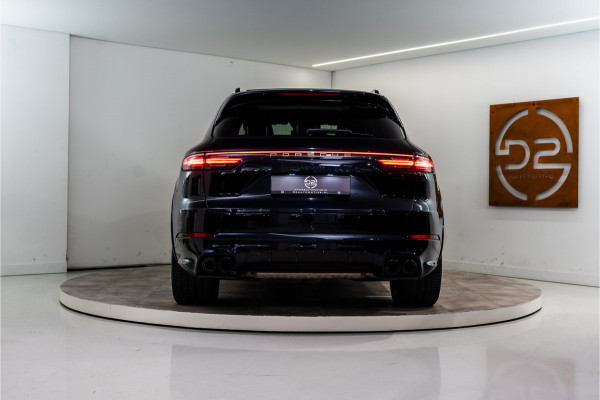 Porsche Cayenne 3.0 E-Hybrid Platinum Edition 462PK | NL AUTO | 1e Eigenaar NAP | Sport Design | Pano | Bose | Meedraaiende achteras | VOL OPTIE