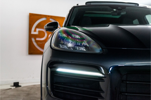 Porsche Cayenne 3.0 E-Hybrid Platinum Edition 462PK | NL AUTO | 1e Eigenaar NAP | Sport Design | Pano | Bose | Meedraaiende achteras | VOL OPTIE