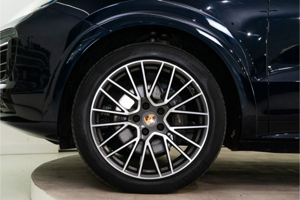 Porsche Cayenne 3.0 E-Hybrid Platinum Edition 462PK | NL AUTO | 1e Eigenaar NAP | Sport Design | Pano | Bose | Meedraaiende achteras | VOL OPTIE