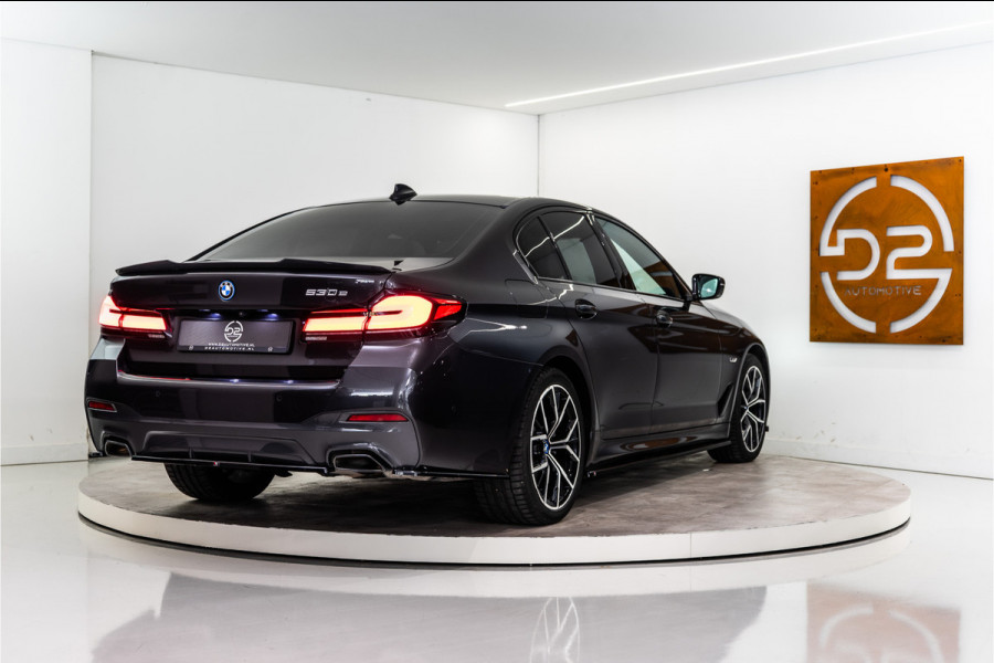 BMW 5 Serie 530e High Executive M-Sport 300PK | Laser | Pano | Leder | Sfeer | 12 MND Garantie
