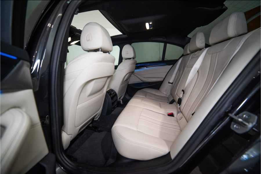 BMW 5 Serie 530e High Executive M-Sport 300PK | Laser | Pano | Leder | Sfeer | 12 MND Garantie