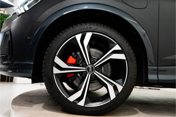 Audi Q3 Sportback 45 TFSI e Edition 245PK Matte Black | Pano | Sfeer | B&O | Memory | 12 MND Garantie