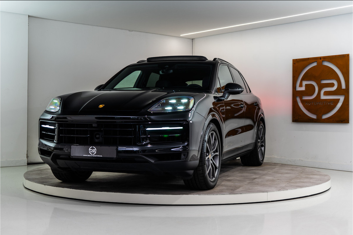 Porsche Cayenne 3.0 E-Hybrid Facelift 470PK | Luchtvering | Pano | Bose | Chrono | Sfeer | 24 MND Garantie
