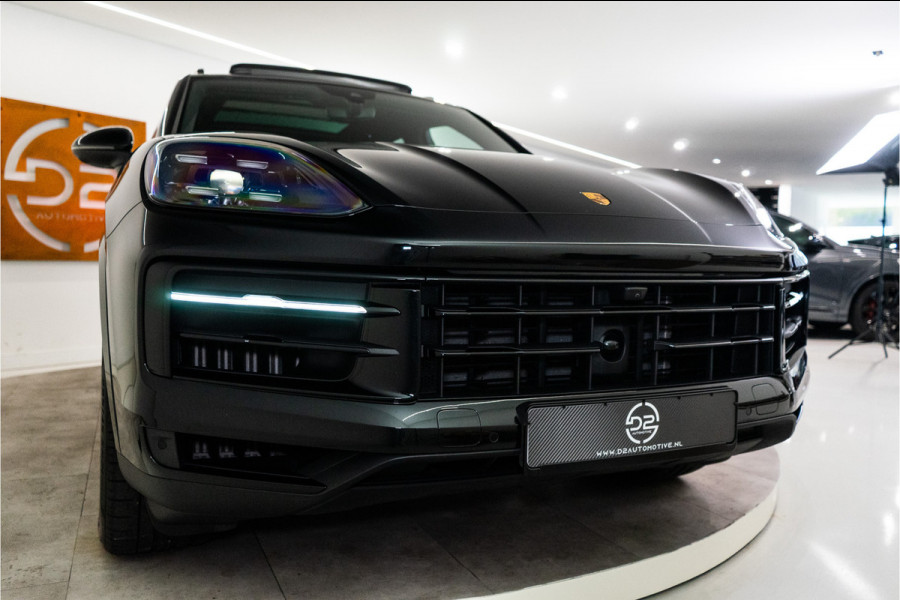 Porsche Cayenne 3.0 E-Hybrid Facelift 470PK | Luchtvering | Pano | Bose | Chrono | Sfeer | 24 MND Garantie