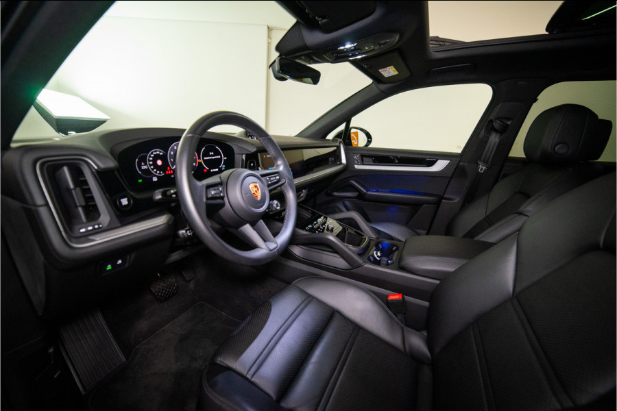 Porsche Cayenne 3.0 E-Hybrid Facelift 470PK | Luchtvering | Pano | Bose | Chrono | Sfeer | 24 MND Garantie
