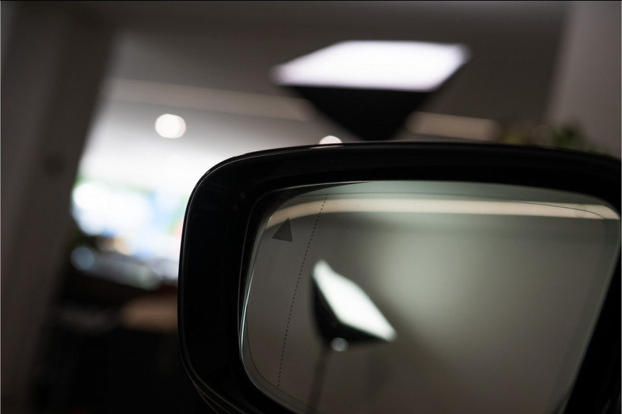 BMW 7 Serie 745e High Executive M-Sport 394PK | Frozen | Pano | Sfeer | Softclose | Laser | 12 MND Garantie