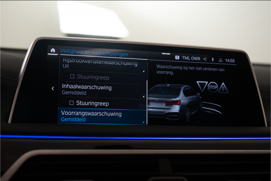 BMW 7 Serie 745e High Executive M-Sport 394PK | Frozen | Pano | Sfeer | Softclose | Laser | 12 MND Garantie