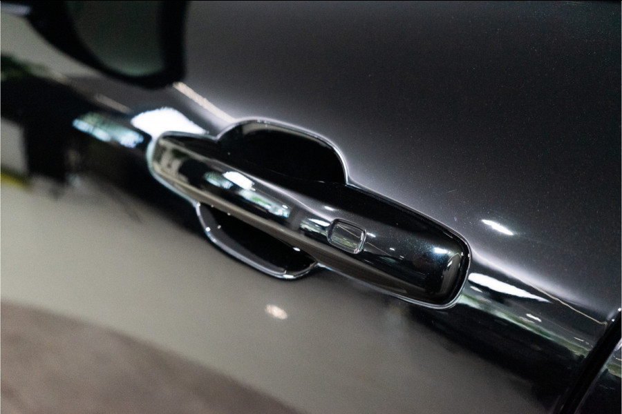 Volvo XC60 2.0 T8 AWD Polestar Engineered 455PK | Pano | Leder | Trekhaak | Memory | 12 MND Garantie