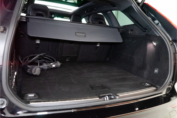 Volvo XC60 2.0 T8 AWD Polestar Engineered 455PK | Pano | Leder | Trekhaak | Memory | 12 MND Garantie