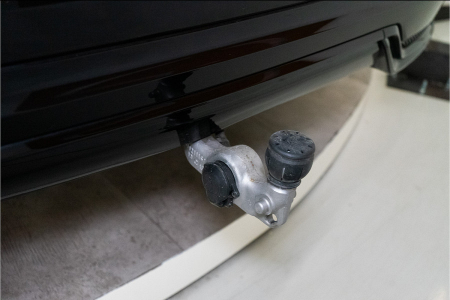 Volvo XC60 2.0 T8 AWD Polestar Engineered 455PK | Pano | Leder | Trekhaak | Memory | 12 MND Garantie