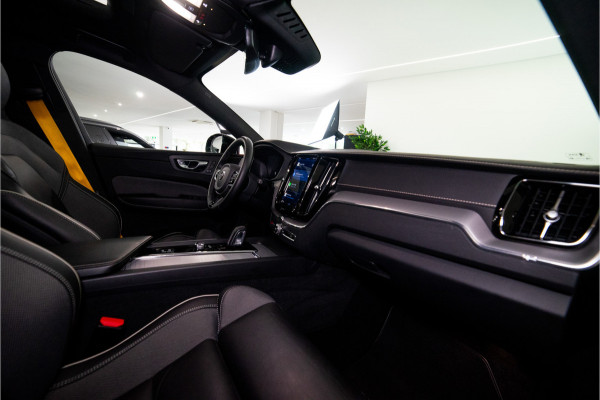 Volvo XC60 2.0 T8 AWD Polestar Engineered 455PK | Pano | Leder | Trekhaak | Memory | 12 MND Garantie