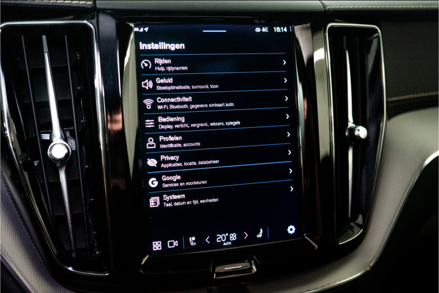 Volvo XC60 2.0 T8 AWD Polestar Engineered 455PK | Pano | Leder | Trekhaak | Memory | 12 MND Garantie