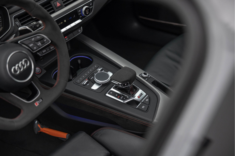 Audi RS4 Avant 2.9 TFSI 450pk Quattro Pano HuD B&O 20'' ACC Matrix 280 km/h