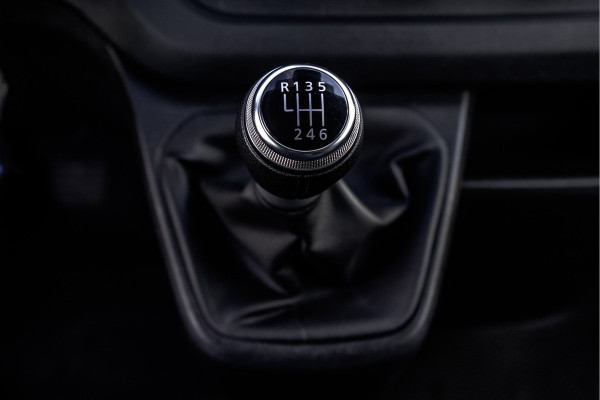 Renault Trafic dCi | L2H1 | 9-Zits| INCL BTW/BPM | LED | Camera | Navi | Cruise | Airco | Zijschuifdeur R+L | PDC | Euro 6