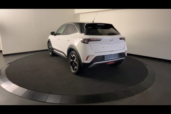 Opel Mokka Electric Ultimate 50 kWh Prachtige Mokka in nieuwstaat, hele lage kilometerstand, Multimedia Navi Pro Zwart Dak!