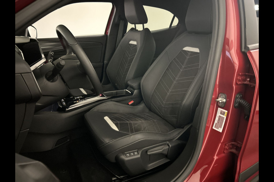 Opel Mokka Electric Ultimate 50 kWh Mokka in nieuwstaat, lage kilometerstand, Multimedia Navi Pro