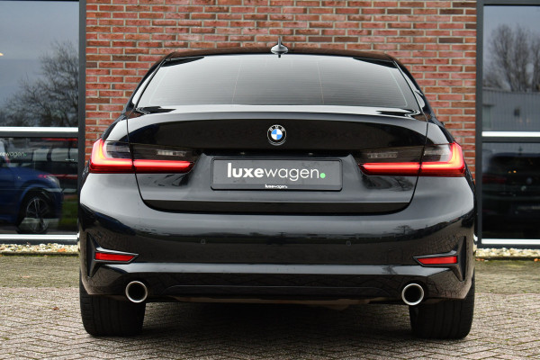 BMW 3-serie 330i Sportline 18inch HiFi Live-Cockpit Sfeer