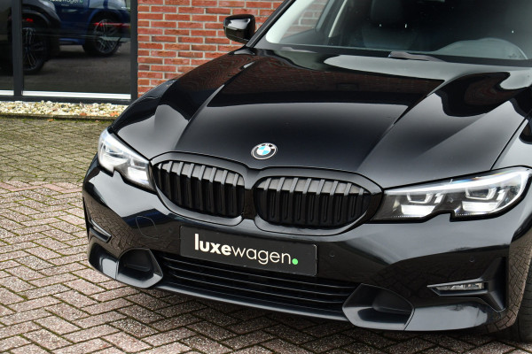 BMW 3-serie 330i Sportline 18inch HiFi Live-Cockpit Sfeer