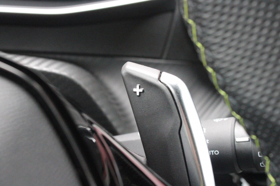 Peugeot 2008 1.2 130PK AUTOMAAT GT PACK | ELEKTRISCH BEDIENBARE BESTUURDERSSTOEL | NAVIGATIE | FULL LED KOPLAMPEN | DRAADLOZE APPLE CARPLAY/ANDROID AUTO | ADAPTIVE CRUISE CONTROL | CAMERA VOOR + ACHTER | CLIMATE CONTROL | LICHTMETALEN VELGEN 17" | KEYLESS ENTRY/START | DAB+ RADIO | ALCANTARA/LEDEREN BEKLEDING  | DODEHOEK DETECTIE | PARKEERSENSOREN VOOR + ACHTER | STOEL VERWARMING |