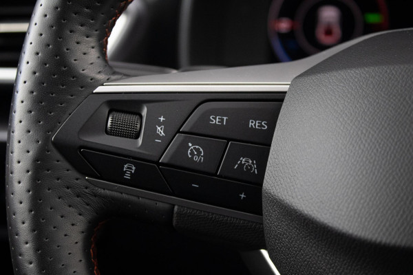 Seat Leon 1.4 TSI eHybrid PHEV FR Bus. Int. PANO MEMORY CAMERA ADAPTIEF