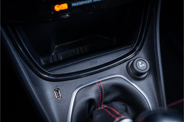 Ford Puma 1.0 EcoBoost Hybrid ST-Line X ** B&O Sound ** 18inch ** Winter-pack