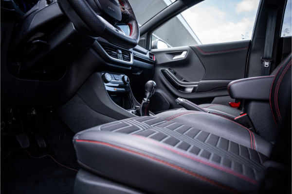 Ford Puma 1.0 EcoBoost Hybrid ST-Line X ** B&O Sound ** 18inch ** Winter-pack